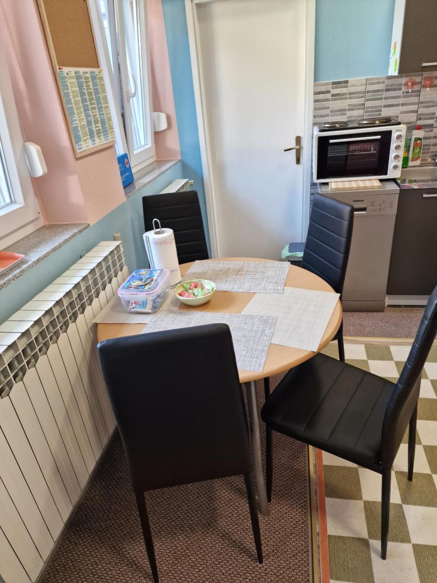 Studio Apartman Lorena Lägenhet Zagreb Exteriör bild